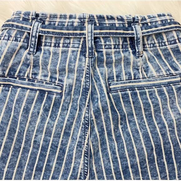 American Eagle Stretch Highest Waist Mom Paper Bag Shorts Striped 00 - Picture 9 of 13